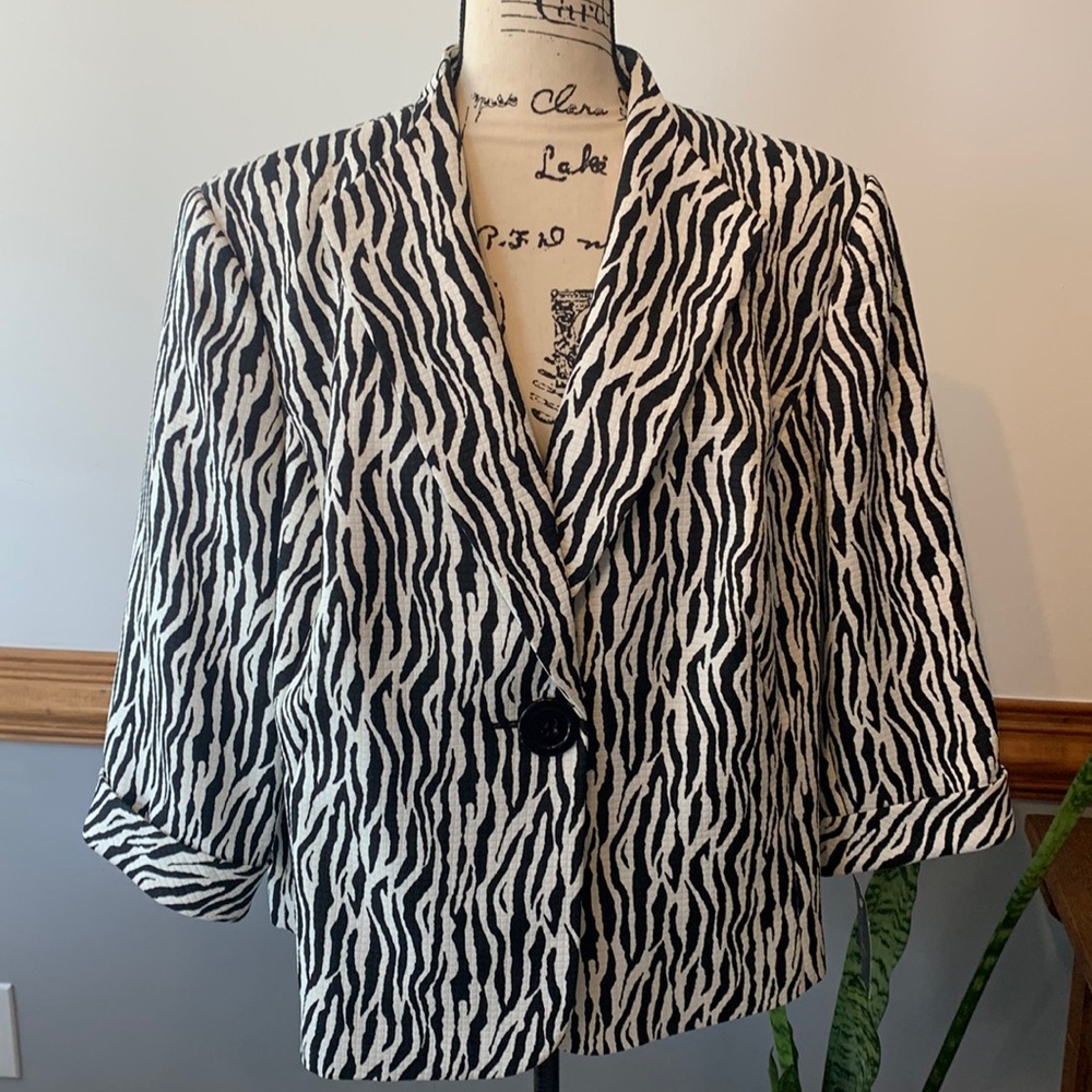 2 pc skirt and jacket